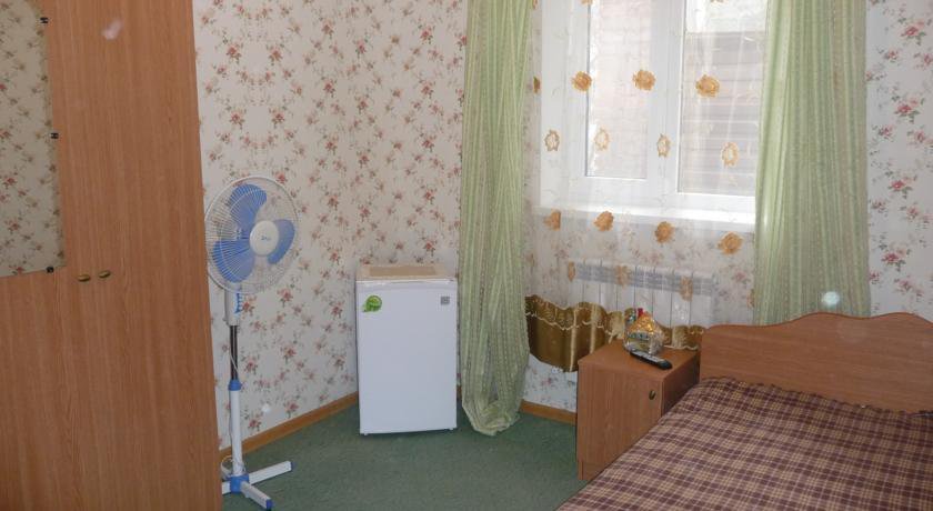 Гостиница Guest House Rozoviy Sad Геленджик